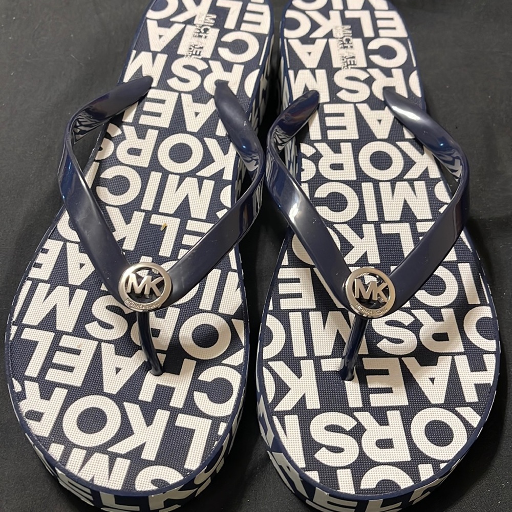 Michael Kors slippers